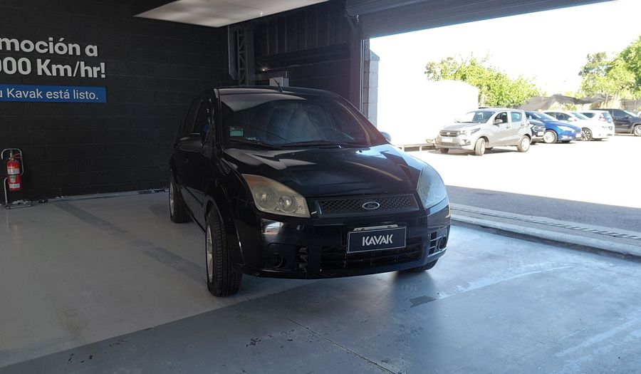 Ford Fiesta FIESTAMAX 1.6 AMBIENTE MP3 Sedan 2010