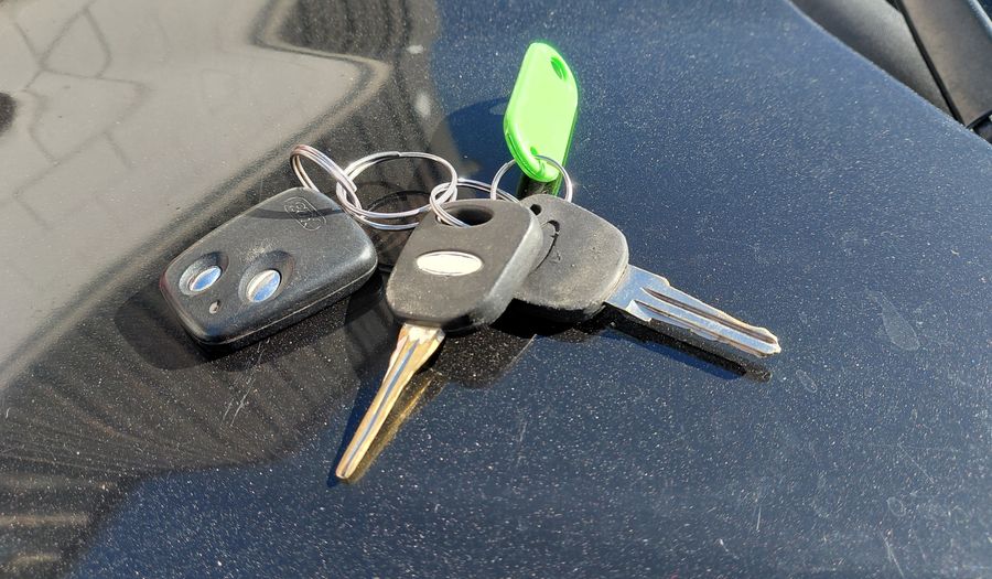 Ford Fiesta FIESTAMAX 1.6 AMBIENTE MP3 Sedan 2010