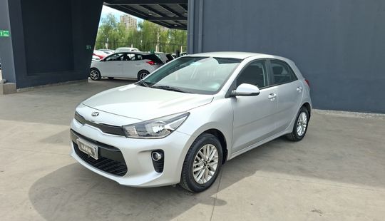 Kia • RIO 5