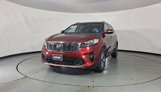 Kia • Sorento