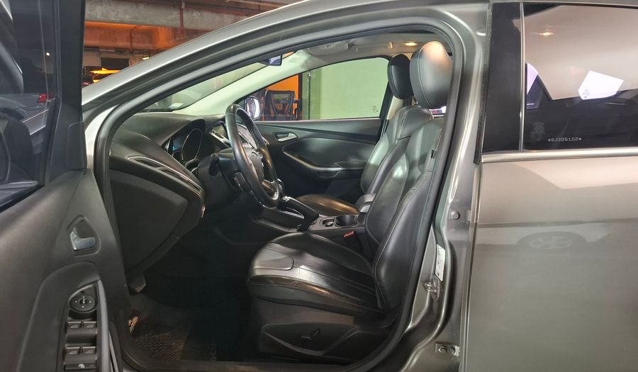 Ford Focus Iii 2.0 TITANIUM POWERSHIFT Hatchback 2014