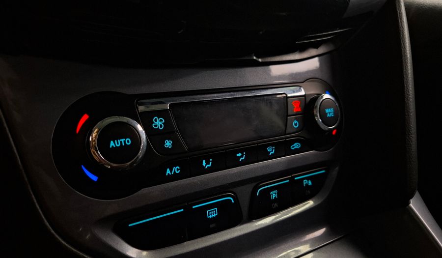 Ford Focus Iii 2.0 TITANIUM POWERSHIFT Hatchback 2014