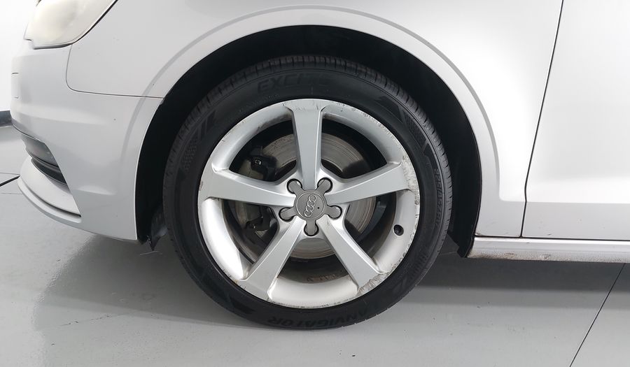 Audi A3 1.8 TFSI ATTRACTION PLUS S TRONIC Sedan 2014