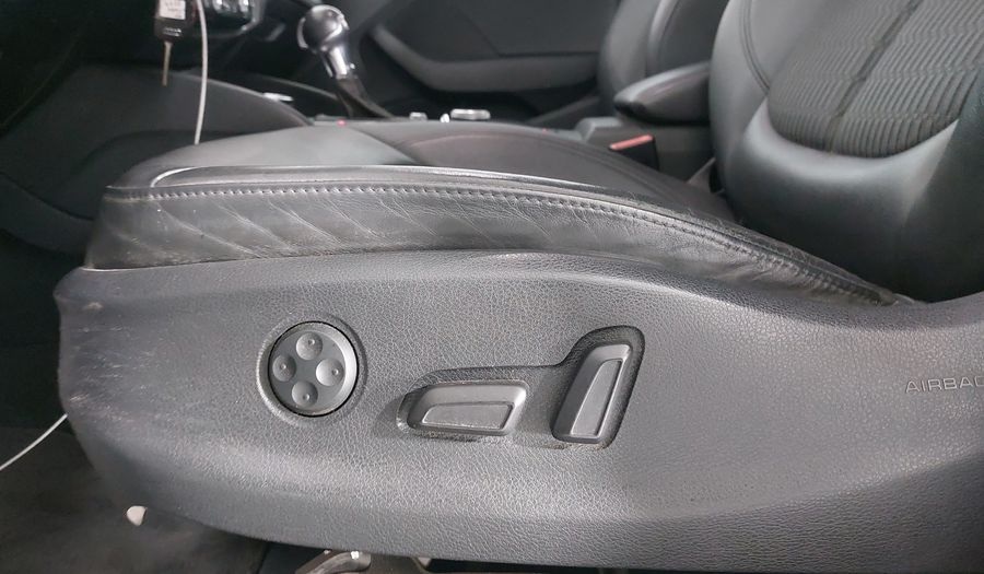 Audi A3 1.8 TFSI ATTRACTION PLUS S TRONIC Sedan 2014