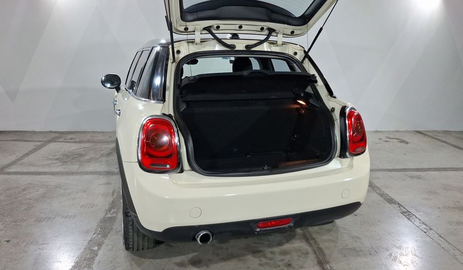 Mini Cooper 1.5 COOPER CHILI AUTO Hatchback 2018