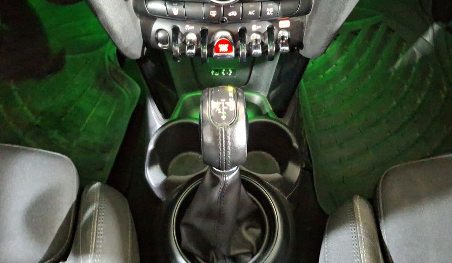 Mini Cooper 1.5 COOPER CHILI AUTO Hatchback 2018