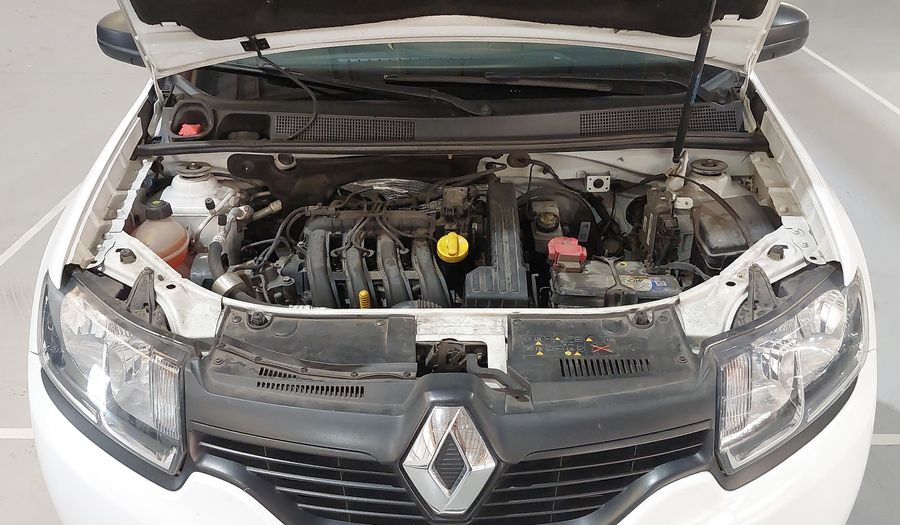 Renault Sandero AUTHENTIQUE Hatchback 2016