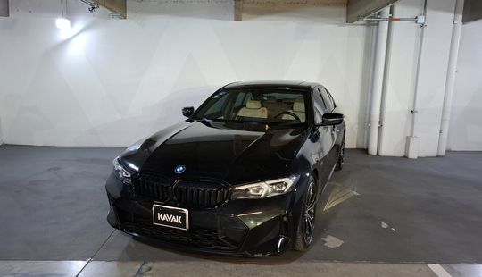 Bmw • Serie 3