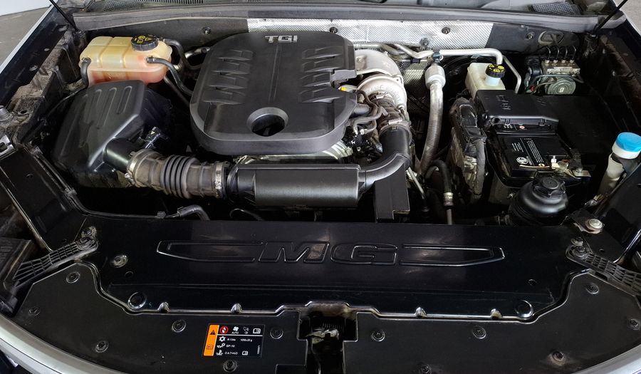 Mg Rx8 2.0 ELEGANCE AUTO 4WD Suv 2022