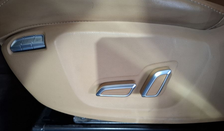 Mg Rx8 2.0 ELEGANCE AUTO 4WD Suv 2022