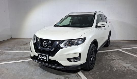 Nissan • X-Trail