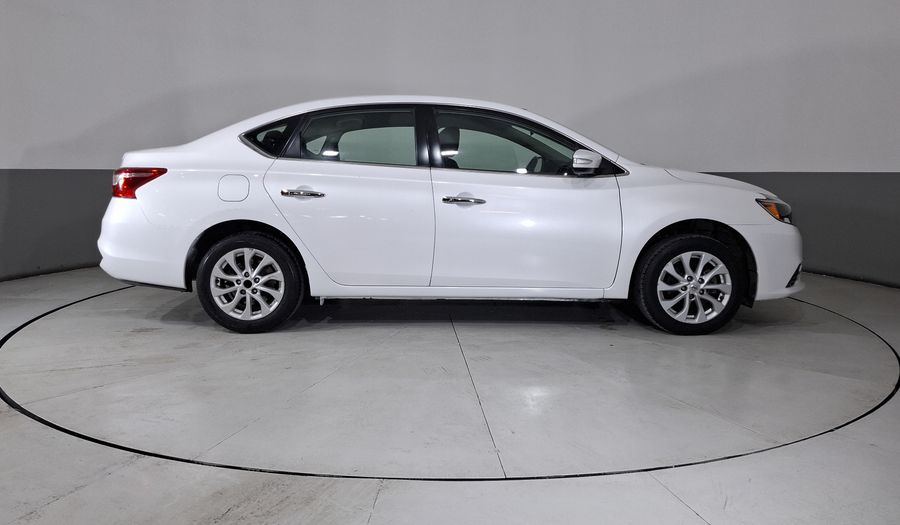 Autos Nissan Sentra 1.8 ADVANCE CVT Sedan 2017 usados | KAVAK México