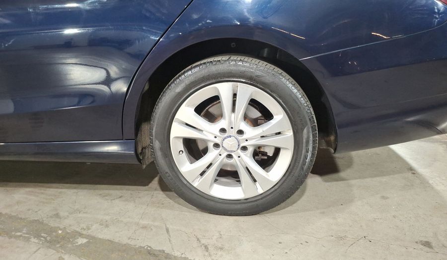 Mercedes Benz Clase C 2.0 200 CGI EXCLUSIVE AT Sedan 2015