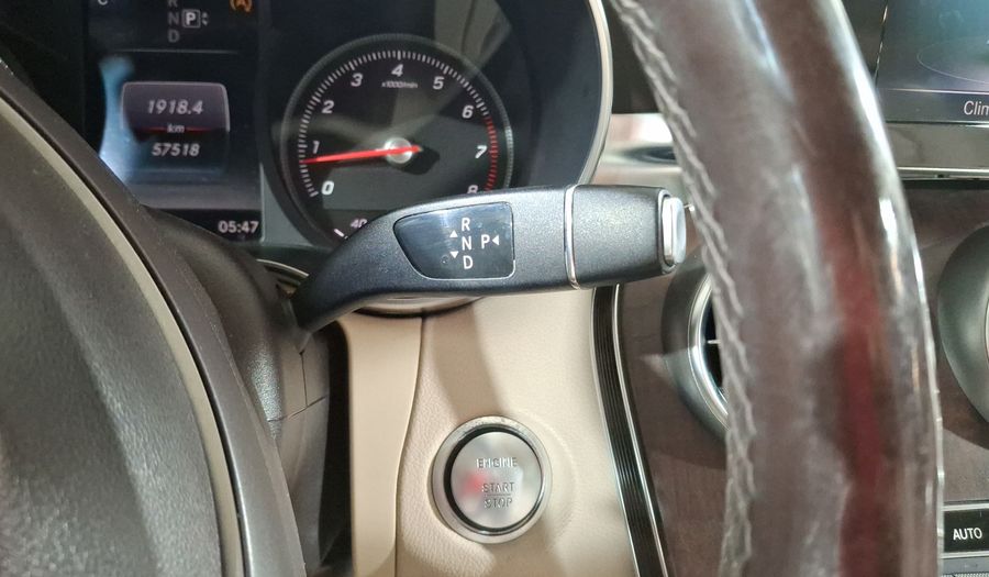 Mercedes Benz Clase C 2.0 200 CGI EXCLUSIVE AT Sedan 2015