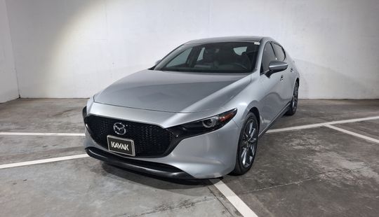 Mazda • Mazda 3