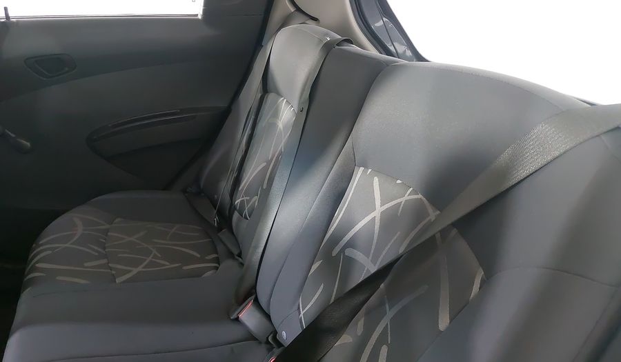 Chevrolet Spark Classic 1.2 LS A MT Hatchback 2017