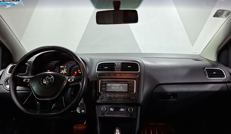 Volkswagen Polo 1.2 TSI DSG Hatchback 2016