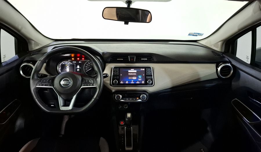 Nissan Versa 1.6 PLATINUM CVT Sedan 2021