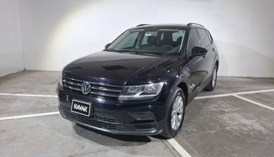 2018 • 61,000 km • Automático