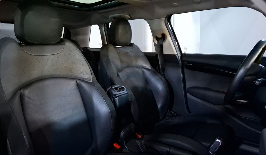 Mini Cooper 1.5 COOPER PEPPER DCT Hatchback 2019