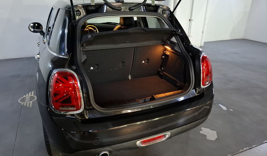 Mini Cooper 1.5 COOPER PEPPER DCT Hatchback 2019