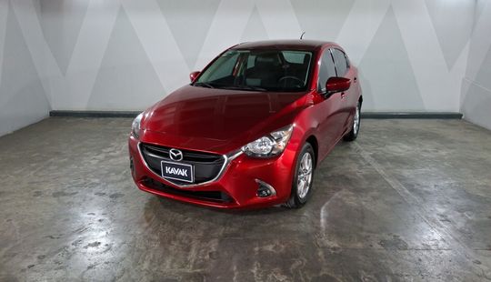 Mazda • Mazda 2
