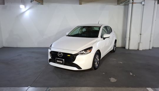 Mazda • Mazda 2