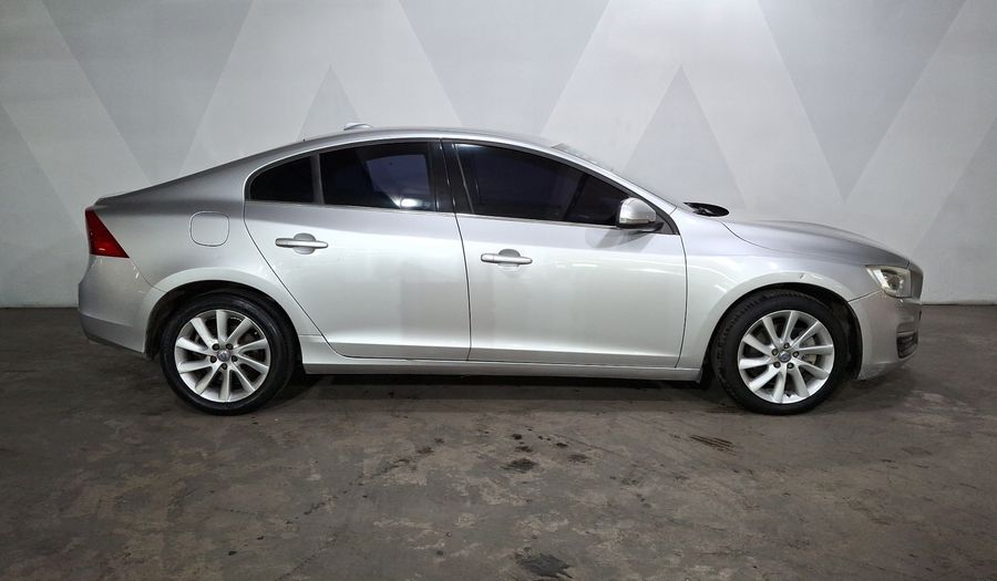 Volvo S60 1.6 ADDITION PLUS T4 DCT Sedan 2015