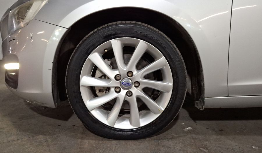 Volvo S60 1.6 ADDITION PLUS T4 DCT Sedan 2015