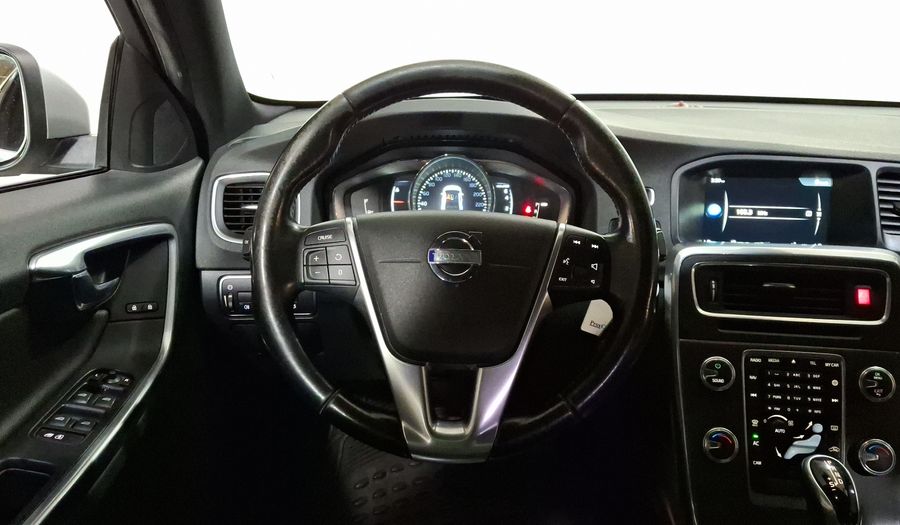 Volvo S60 1.6 ADDITION PLUS T4 DCT Sedan 2015