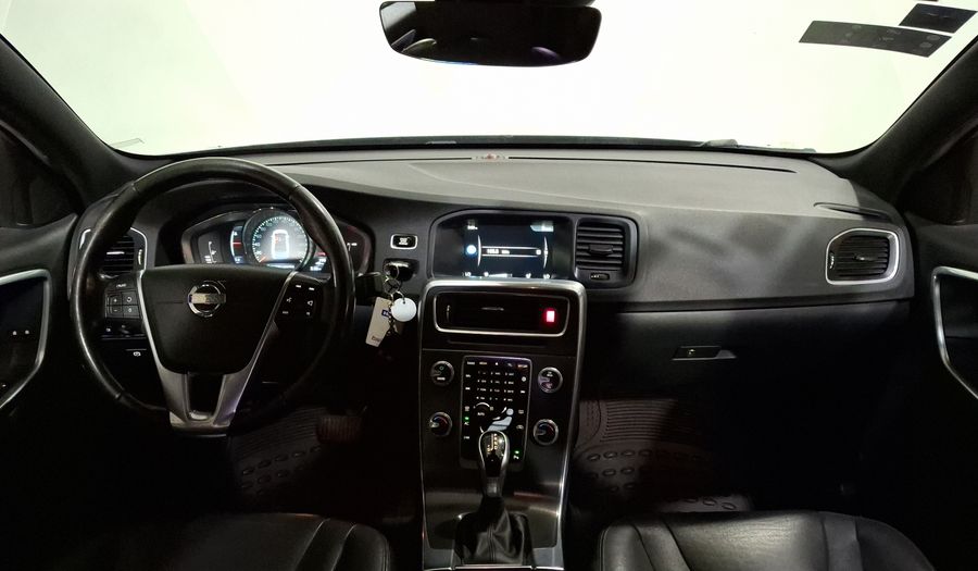 Volvo S60 1.6 ADDITION PLUS T4 DCT Sedan 2015