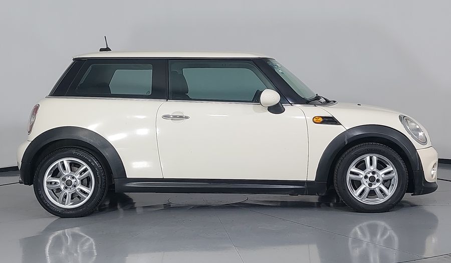 Mini Cooper 1.6 COOPER SALT Hatchback 2013