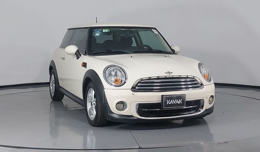 Mini Cooper 1.6 COOPER SALT Hatchback 2013