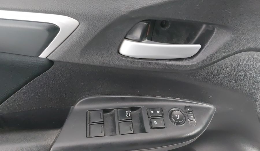 Honda Fit 1.5 FUN MT Hatchback 2017