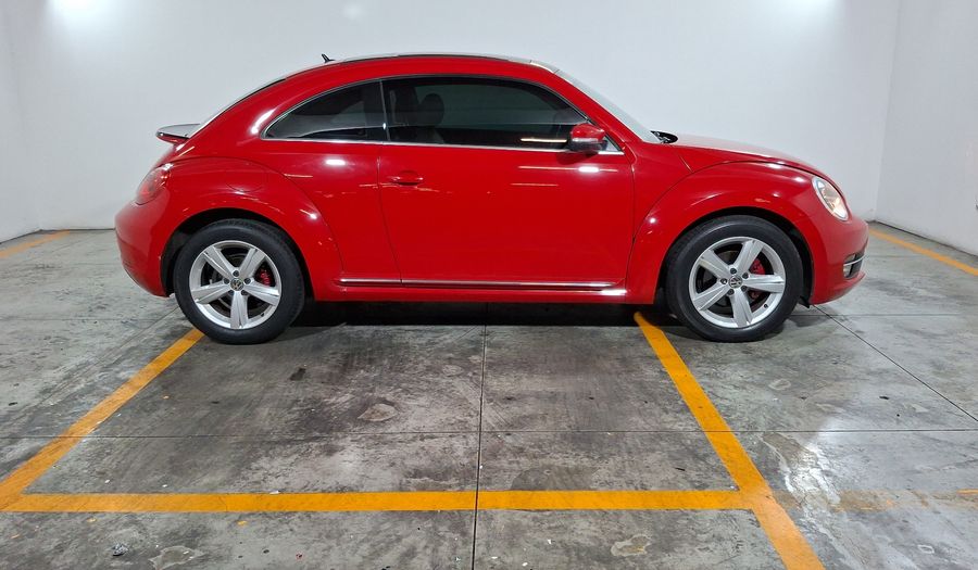 Volkswagen Beetle 2.5 SPORT TIPTRONIC Hatchback 2016