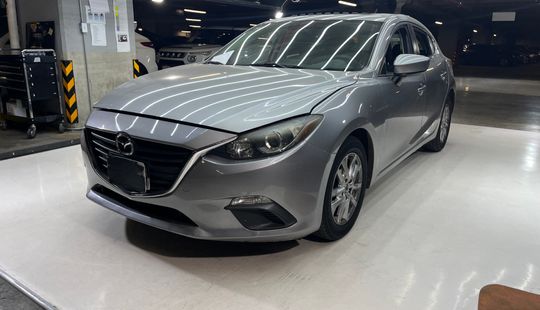 Mazda • Mazda 3