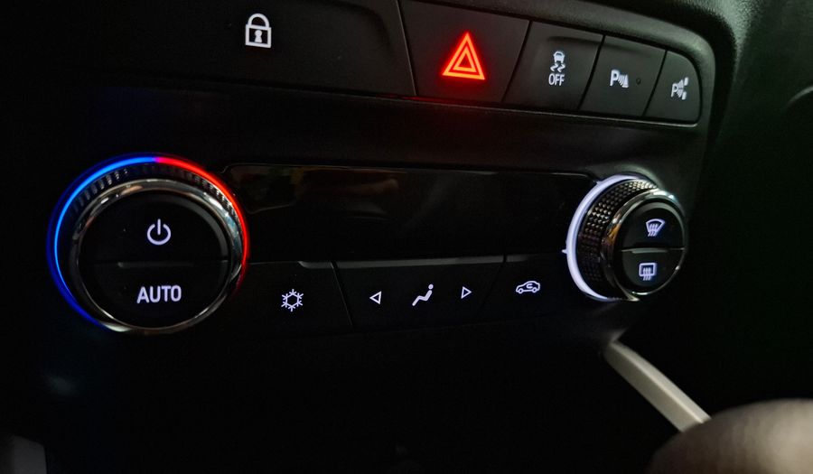 Chevrolet Onix 1.0 TURBO PREMIER AUTO Hatchback 2022