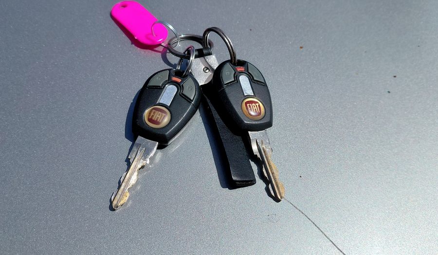 Fiat Uno 1.4 8V ATTRACTIVE 5P Hatchback 2013