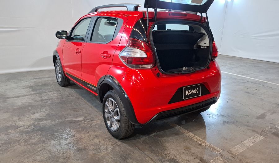 Fiat Mobi 1.0 TREKKING Hatchback 2024