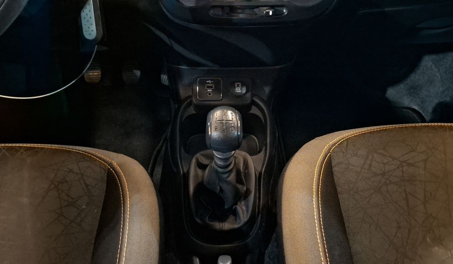 Fiat Mobi 1.0 TREKKING Hatchback 2024