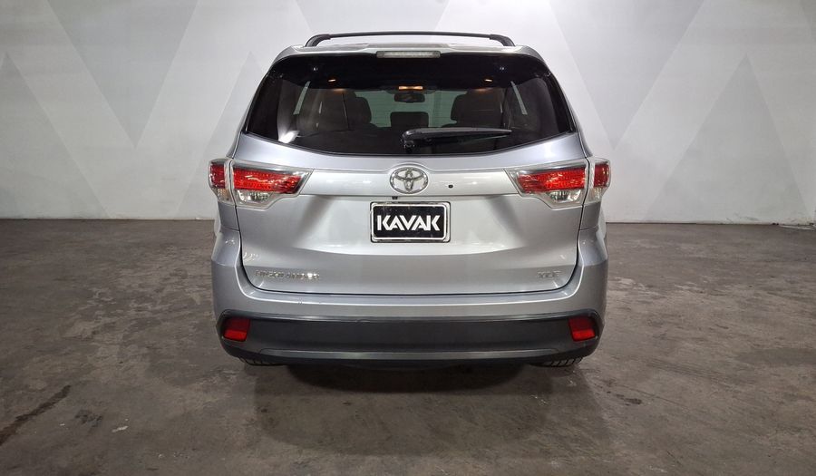 Toyota Highlander 3.5 XLE Suv 2016
