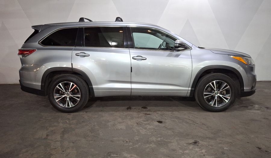 Toyota Highlander 3.5 XLE Suv 2016