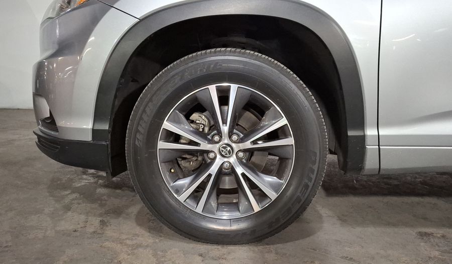 Toyota Highlander 3.5 XLE Suv 2016