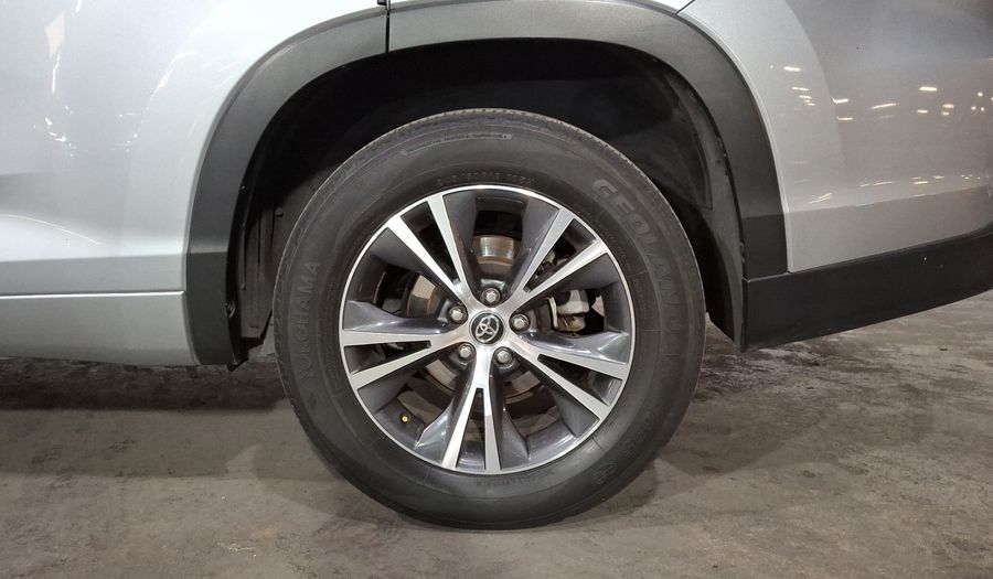 Toyota Highlander 3.5 XLE Suv 2016