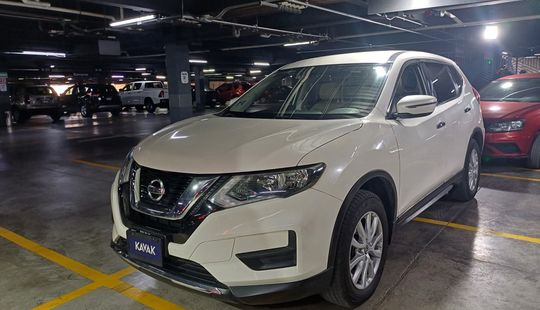 Nissan • X-Trail