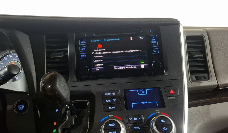 Toyota Sienna 3.5 XLE PIEL AT Minivan 2017