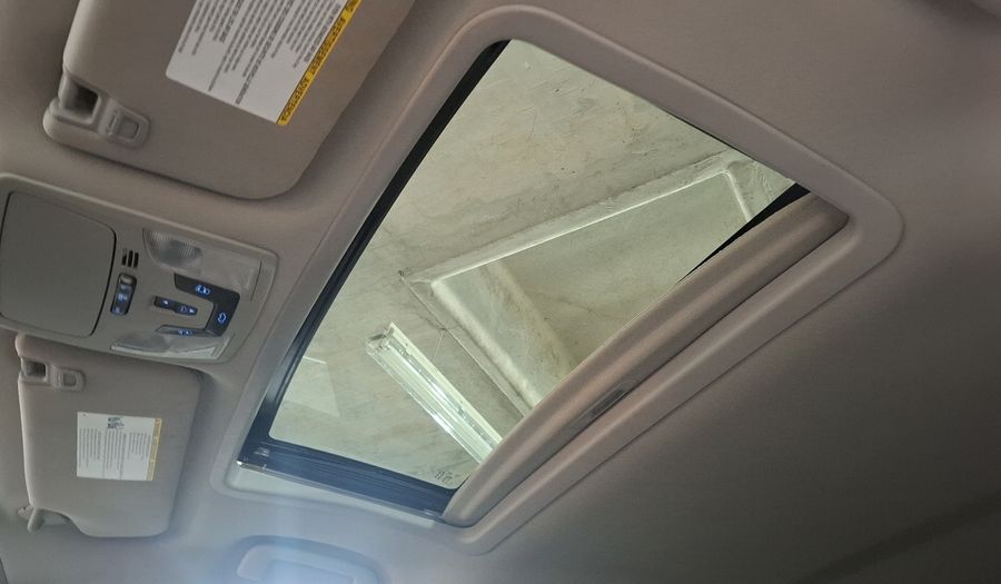 Toyota Sienna 3.5 XLE PIEL AT Minivan 2017