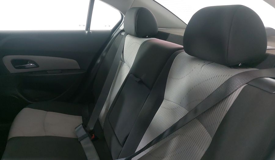 Chevrolet Cruze 1.8 1LS M Sedan 2013