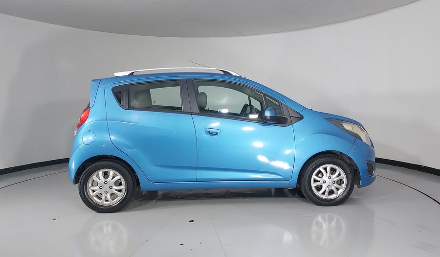 Chevrolet Spark 1.2 LTZ C MT Hatchback 2015