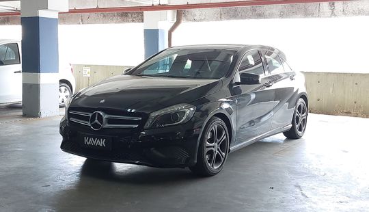 Mercedes Benz • A 200
